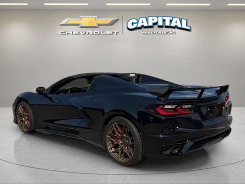 Used 2024 Chevrolet Corvette Stingray Premium Conv w/ Z51 Performance Package RWD image 5