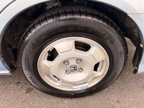 Used 2005 Honda Civic Hybrid Sedan image 8