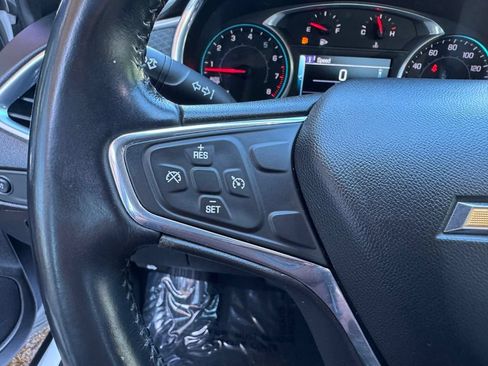 Used 2016 Chevrolet Malibu LT FWD image 32
