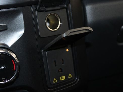 New 2026 Ford F250 Lariat w/ Black Appearance Package image 57