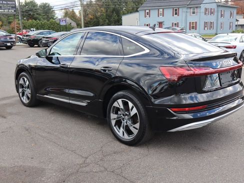 Used 2020 Audi e-tron Premium Plus image 7