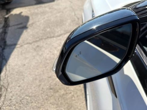 Used 2025 Lincoln Aviator Reserve w/ Equipment Group 201A image 15