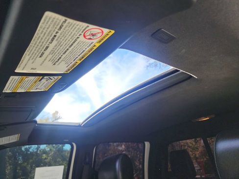 Used 2015 Ford F350 Lariat w/ Lariat Ultimate Package image 31