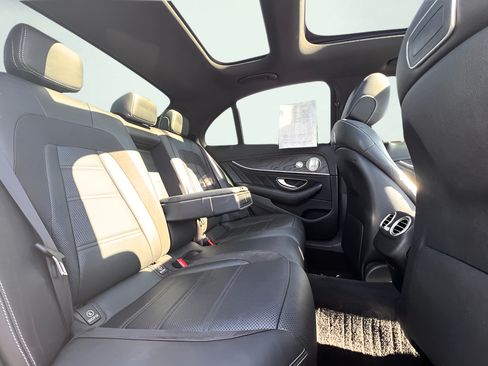 Used 2019 Mercedes-Benz E 53 AMG 4MATIC Sedan image 24