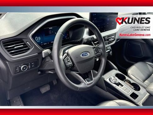 Used 2024 Ford Escape Platinum AWD/4WD image 22