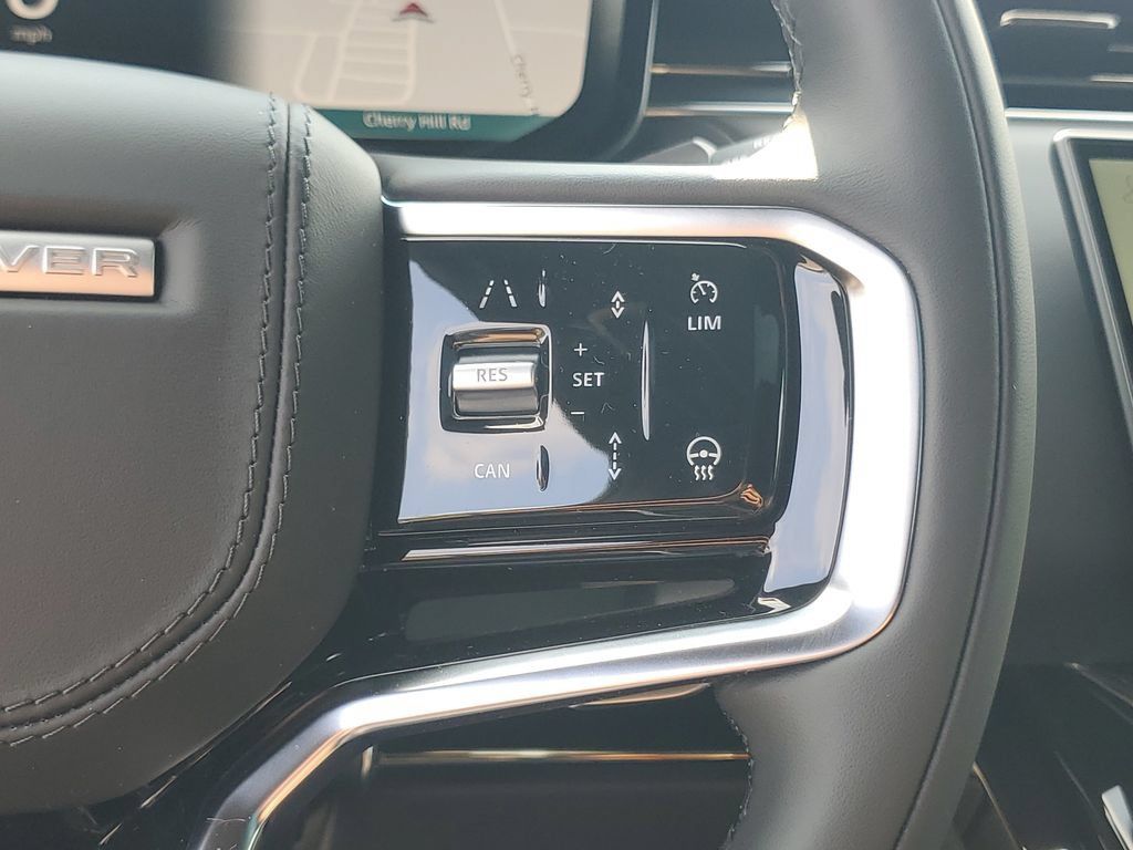 New 2026 Land Rover Range Rover Sport SE AWD/4WD image 17