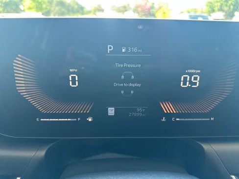Used 2025 Kia K4 FWD image 11