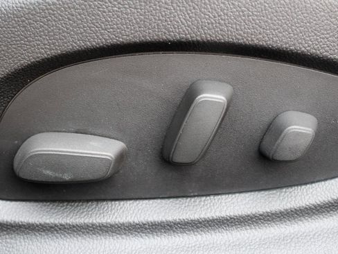 Used 2014 Cadillac ATS Luxury w/ Sun And Sound Package image 16