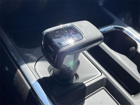 New 2026 GMC Sierra 1500 SLT w/ SLT Premium Plus Package image 21