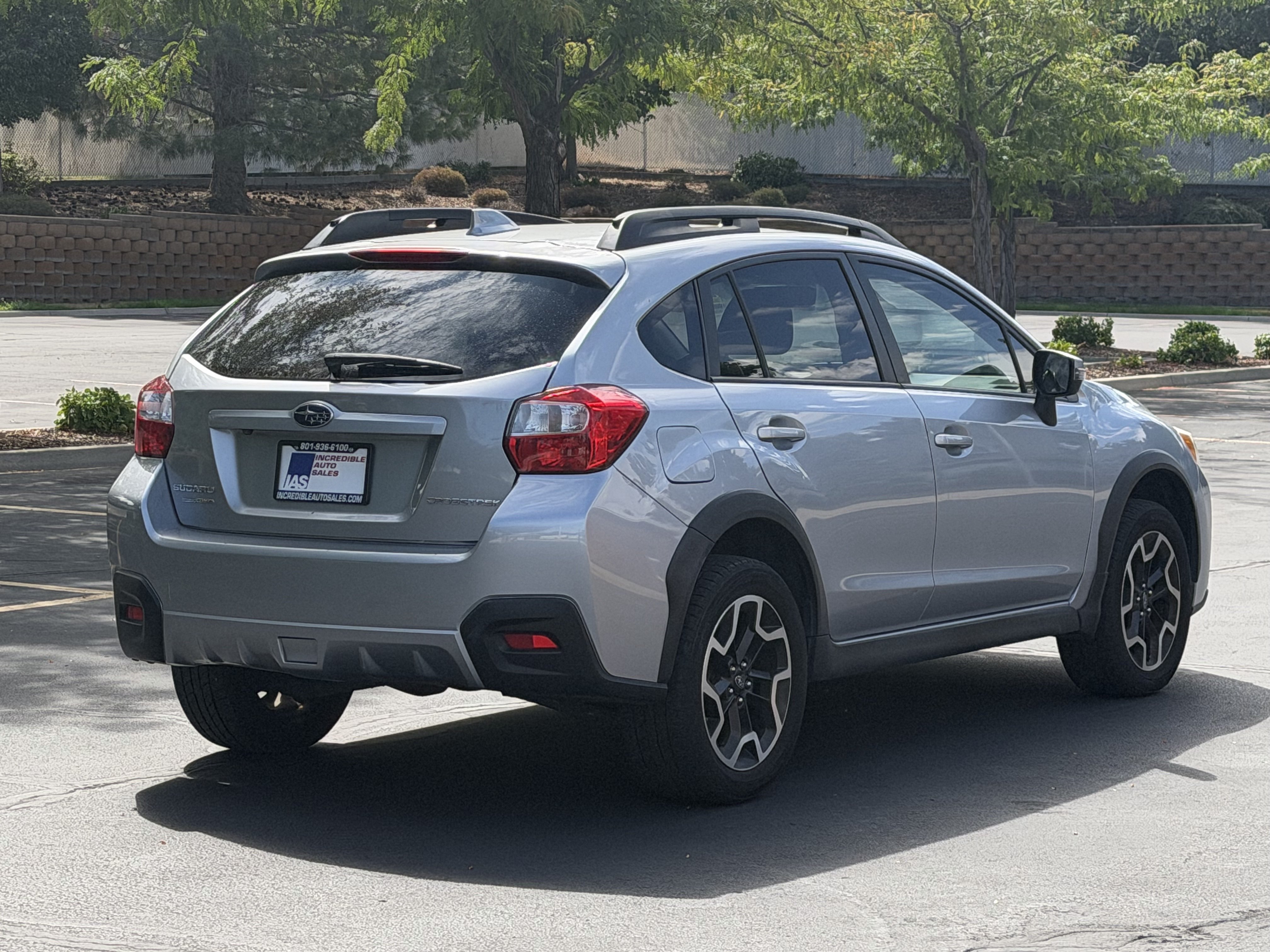 Used 2017 Subaru Crosstrek 2.0i Limited AWD/4WD image 6