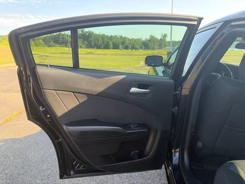 Used 2021 Dodge Charger SXT w/ Blacktop Package RWD image 6
