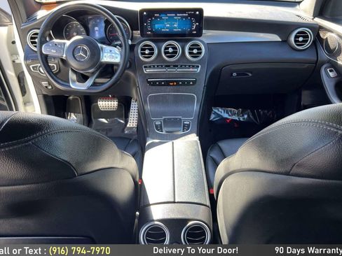 Used 2022 Mercedes-Benz GLC 300 4MATIC image 12