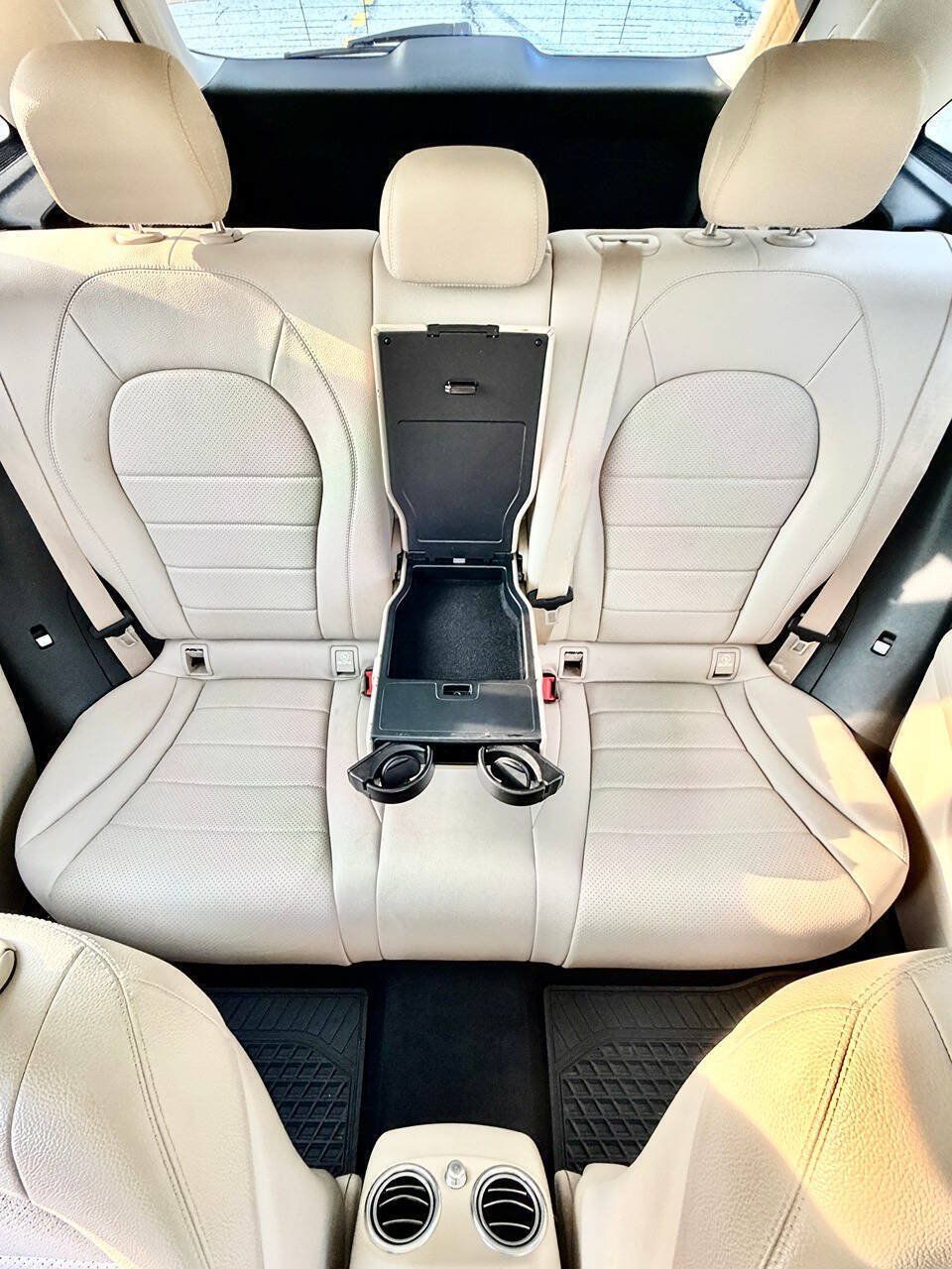 Used 2016 Mercedes-Benz GLC 300 4MATIC w/ Multimedia Package image 45