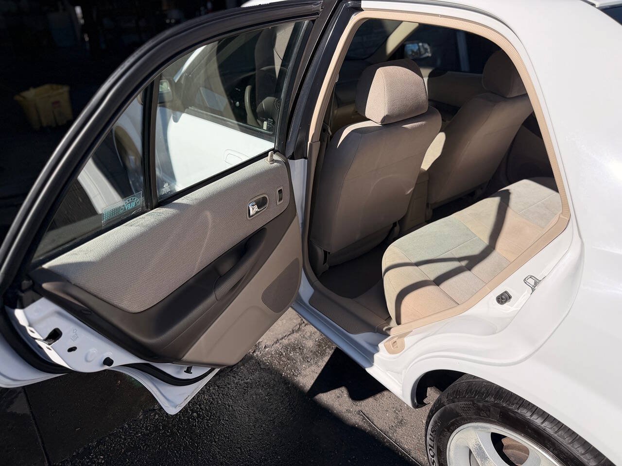 Used 2002 MAZDA Protege FWD image 43