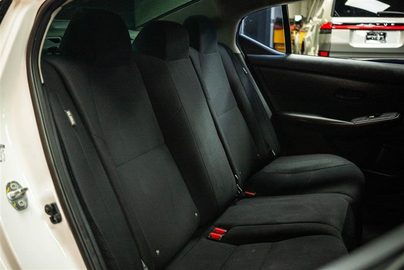 Used 2024 Nissan Sentra S FWD image 11
