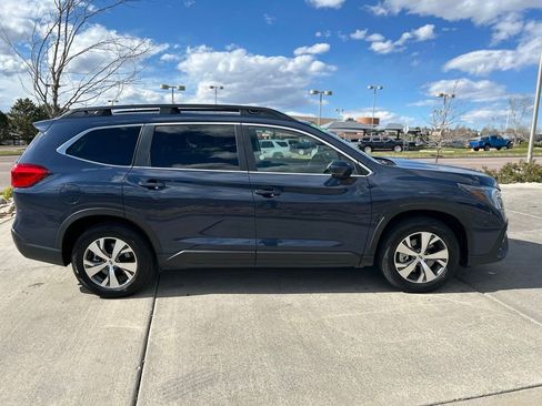Used 2025 Subaru Ascent Premium AWD/4WD image 8