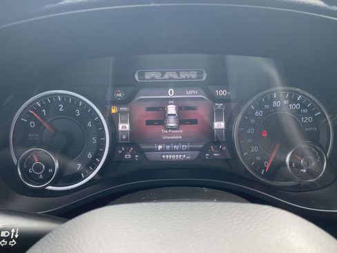 Used 2019 RAM 1500 Big Horn AWD/4WD image 24