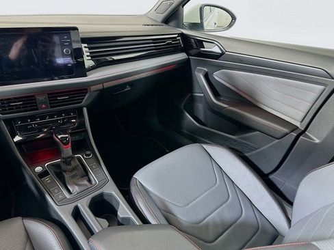 Used 2025 Volkswagen Jetta GLI Autobahn image 24