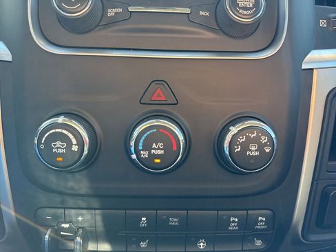 Used 2014 RAM 1500 Big Horn image 19