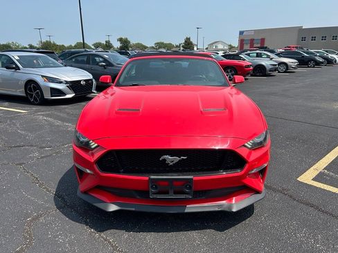 Used 2019 Ford Mustang GT Premium RWD image 4