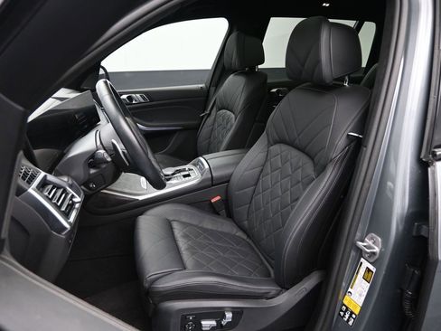 Used 2024 BMW X7 xDrive40i w/ M Sport Package image 21