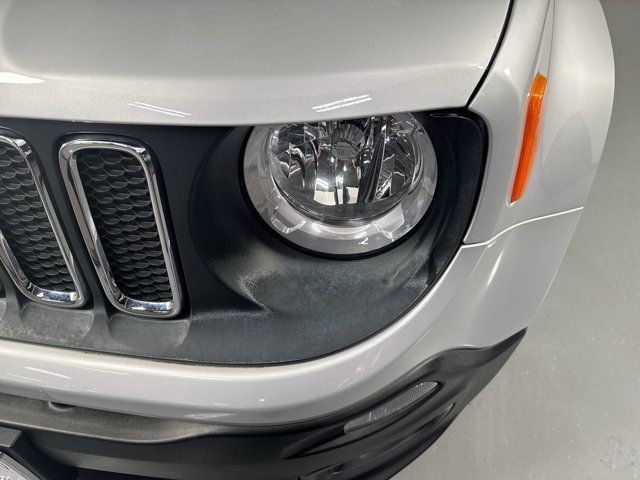 Used 2017 Jeep Renegade Latitude w/ Cold Weather Group AWD/4WD image 29