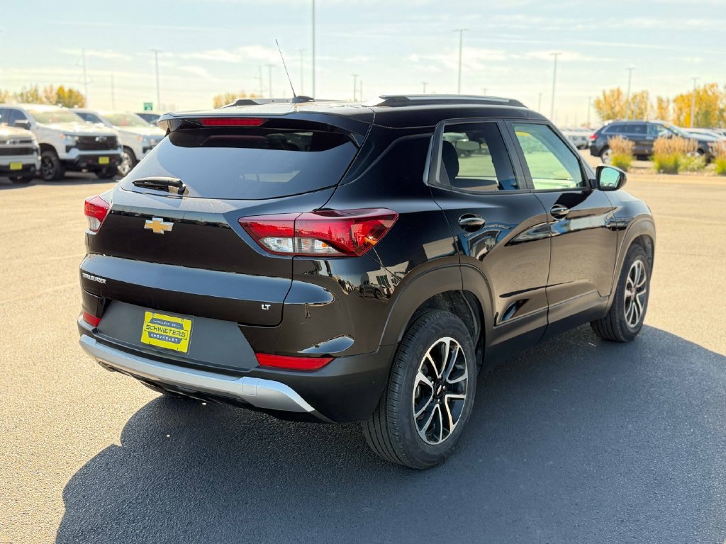 Used 2025 Chevrolet TrailBlazer LT FWD image 7