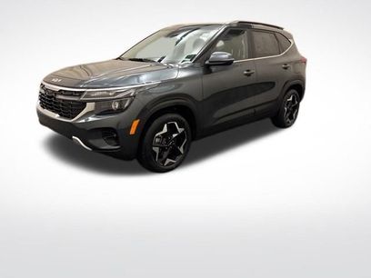 Certified 2024 Kia Seltos EX