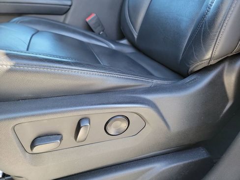 Used 2021 Chevrolet Tahoe LT image 12