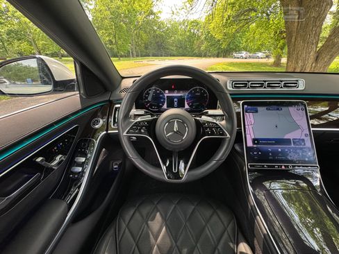 Used 2023 Mercedes-Benz S 580 4MATIC Sedan image 55