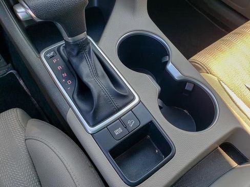 Used 2017 Kia Sportage LX image 14