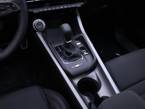 New 2025 Alfa Romeo Tonale w/ Premium Package AWD/4WD image 13
