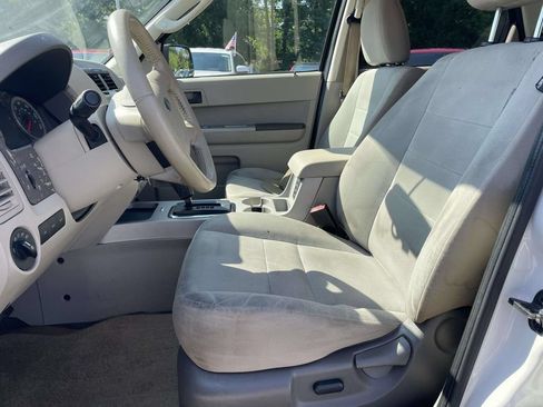 Used 2012 Ford Escape XLT FWD image 17