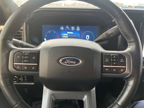 Used 2024 Ford F250 Lariat AWD/4WD image 18
