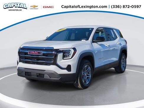 Used 2025 GMC Terrain Elevation image 1
