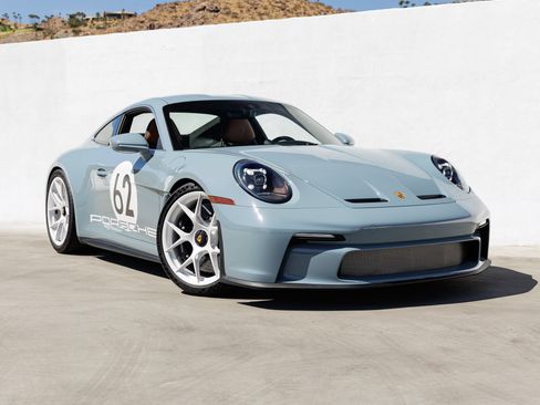 Certified 2024 Porsche 911 GT3 RS RWD image 9