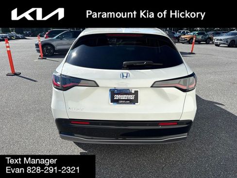 Used 2024 Honda HR-V EX-L image 6