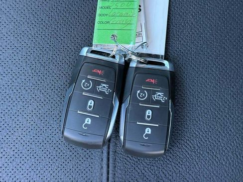 New 2026 RAM 2500 Laramie w/ Night Edition image 32