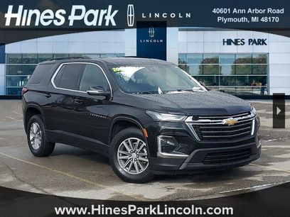 Used 2022 Chevrolet Traverse LT