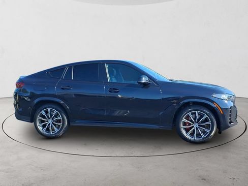 Used 2024 BMW X6 M60i AWD/4WD image 4