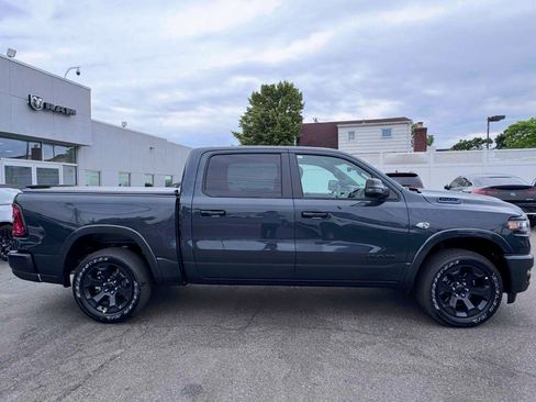 New 2026 RAM 1500 4x4 Crew Cab image 9