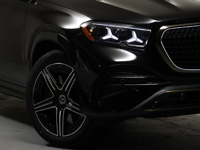 New 2027 Mercedes-Benz GLE 450 4MATIC Coupe image 3