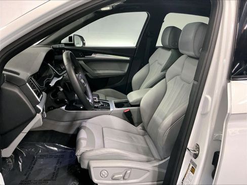 Certified 2024 Audi Q5 2.0T Premium Plus w/ Premium Plus Package image 28