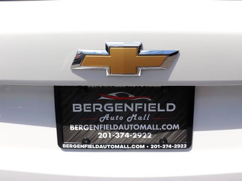 Used 2025 Chevrolet Trax LT FWD image 52