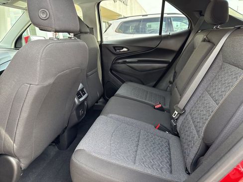 Used 2022 Chevrolet Equinox LT image 14