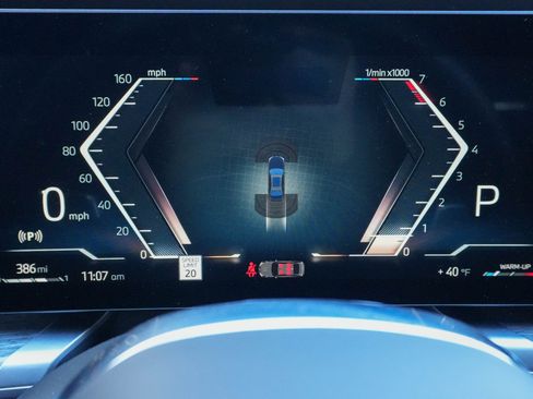 Certified 2023 BMW 760i xDrive 760i xDrive w/ Executive Package image 21