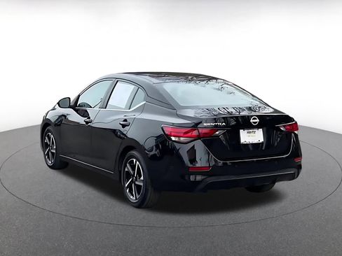 Used 2025 Nissan Sentra SV image 11