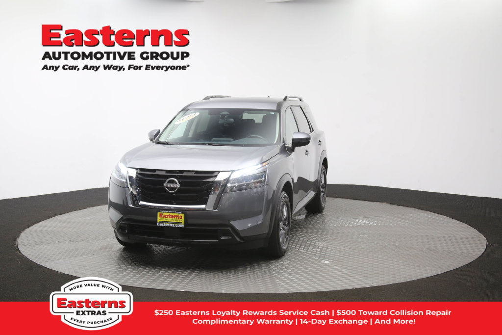 Used 2022 Nissan Pathfinder SV FWD image 55