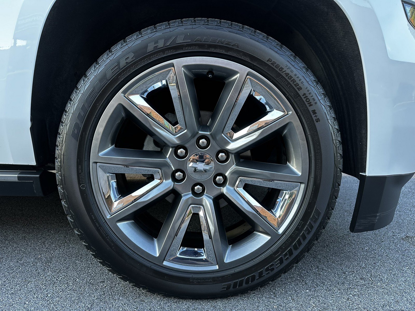 Used 2018 Chevrolet Suburban Premier AWD/4WD image 82