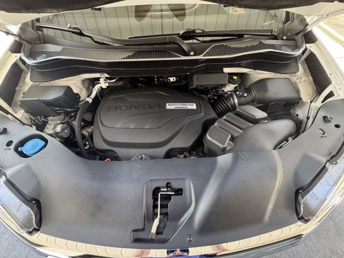 Used 2017 Honda Ridgeline RTL-T image 42